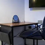 2br Centre Flat, Balcony And Views - Sleeps 8 Apartment